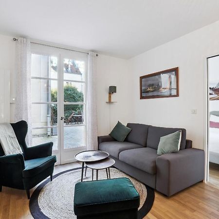 Le Montesquieu Apartment แวร์ซาย ภายนอก รูปภาพ