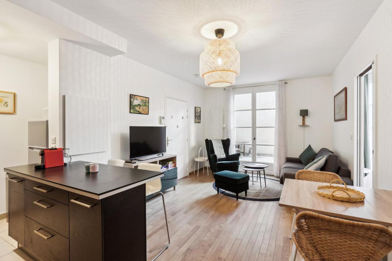 Le Montesquieu Apartment แวร์ซาย ภายนอก รูปภาพ