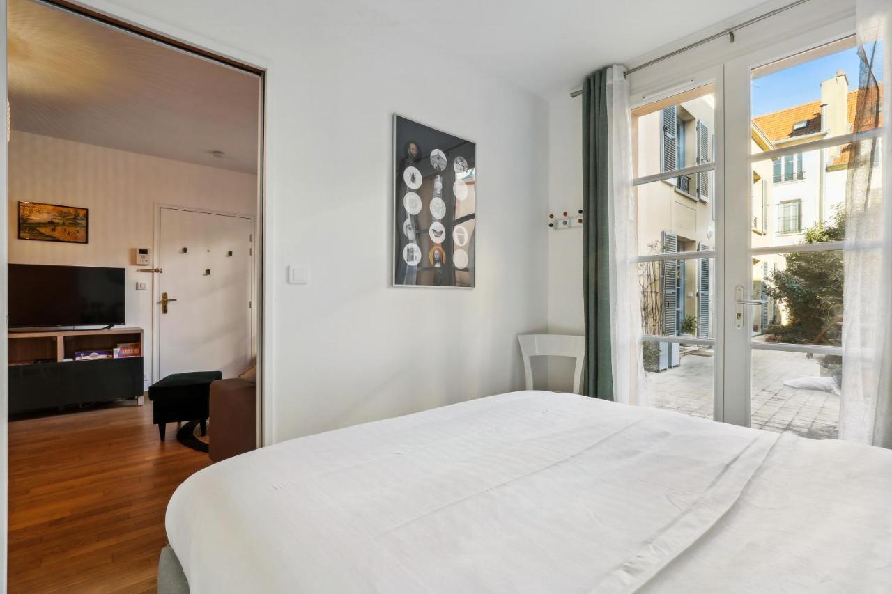 Le Montesquieu Apartment แวร์ซาย ภายนอก รูปภาพ