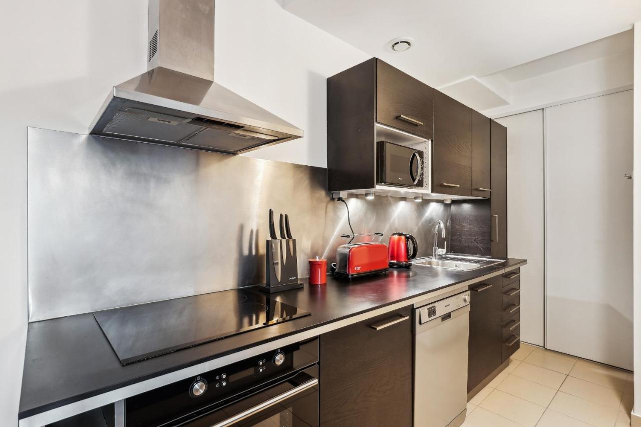Le Montesquieu Apartment แวร์ซาย ภายนอก รูปภาพ