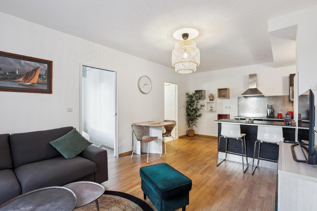 Le Montesquieu Apartment แวร์ซาย ภายนอก รูปภาพ