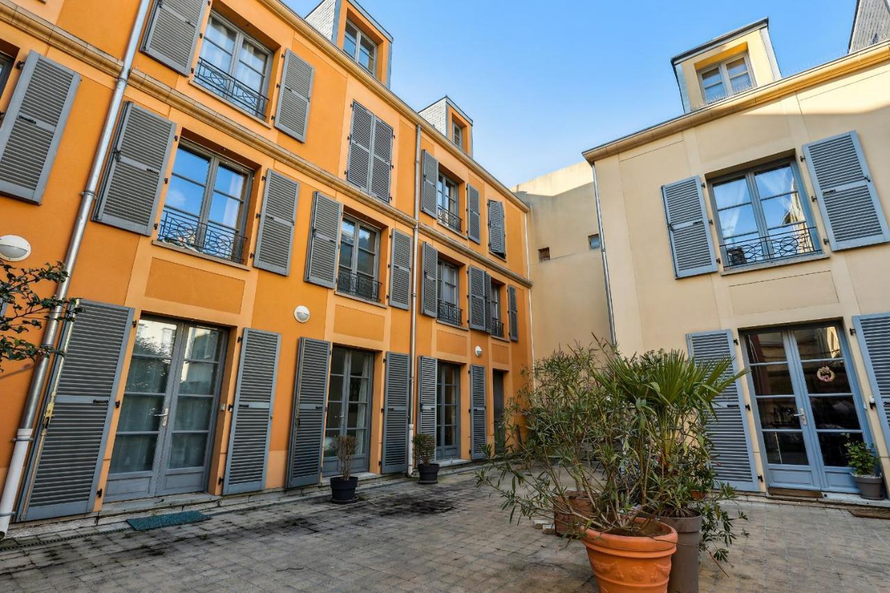 Le Montesquieu Apartment แวร์ซาย ภายนอก รูปภาพ